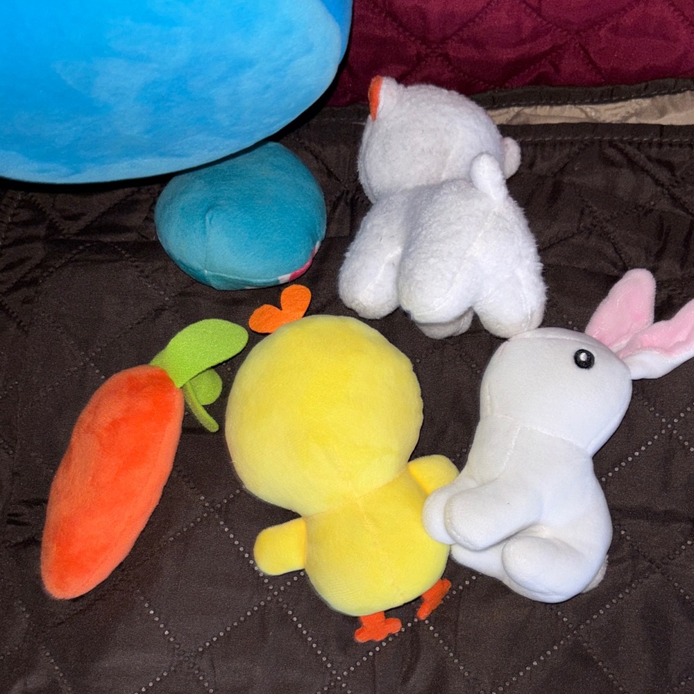 Baby Easter Basket Soft stuffed animal set, rattles squeaks, baby soft safe - Picture 9 of 11